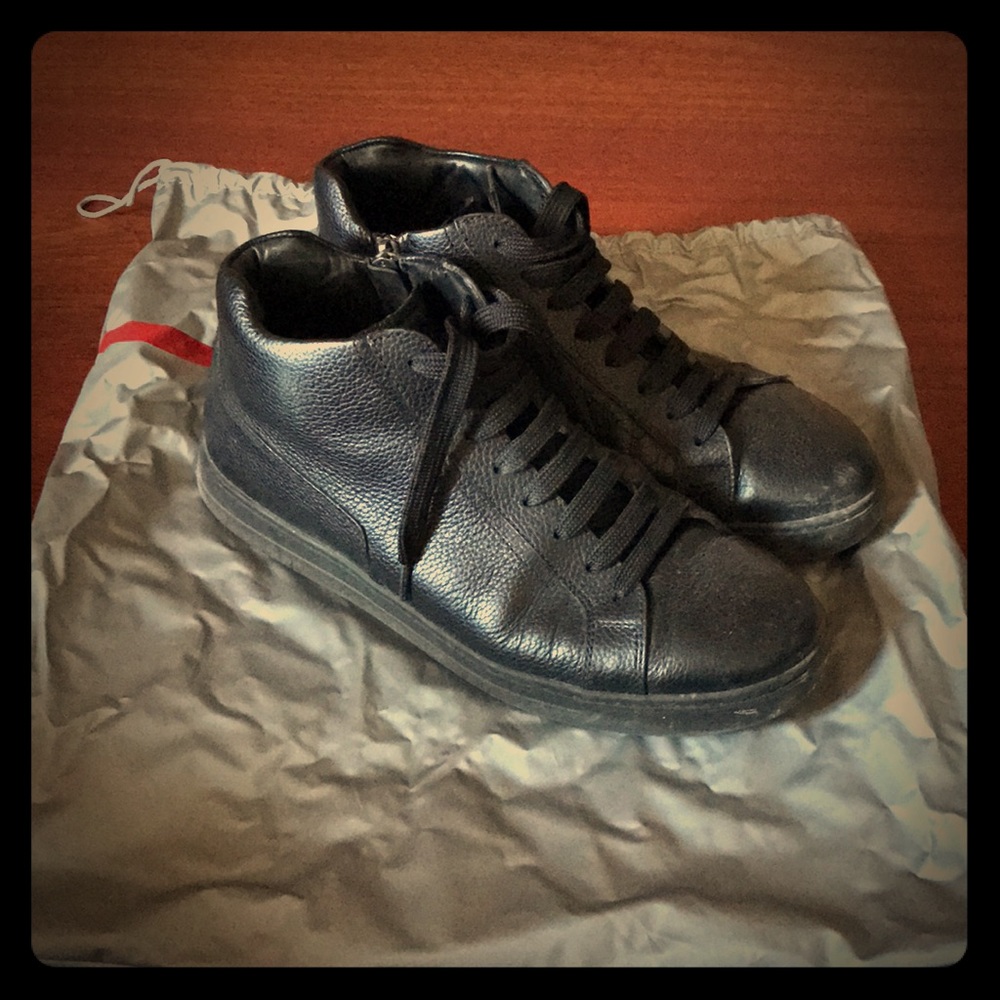 Prada Men High Top Leather Zip-side All Black
